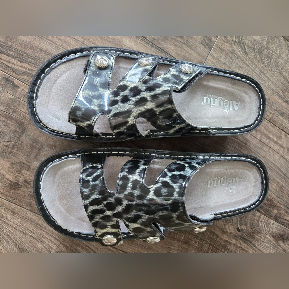 Alegria Womens Leopard Print Sandals, Size 41, 11